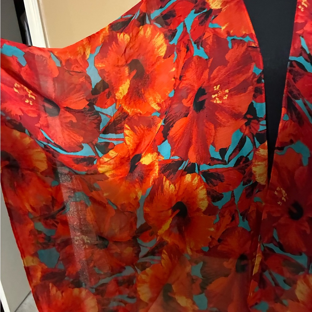 New York & Company Red Floral Top with Teal Accents - Picture 3 of 7